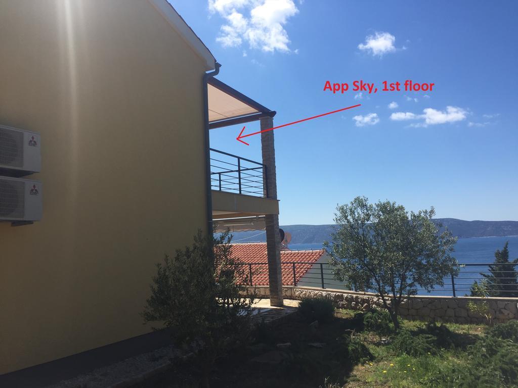 Gavza Sky View Apartment Cres Kültér fotó