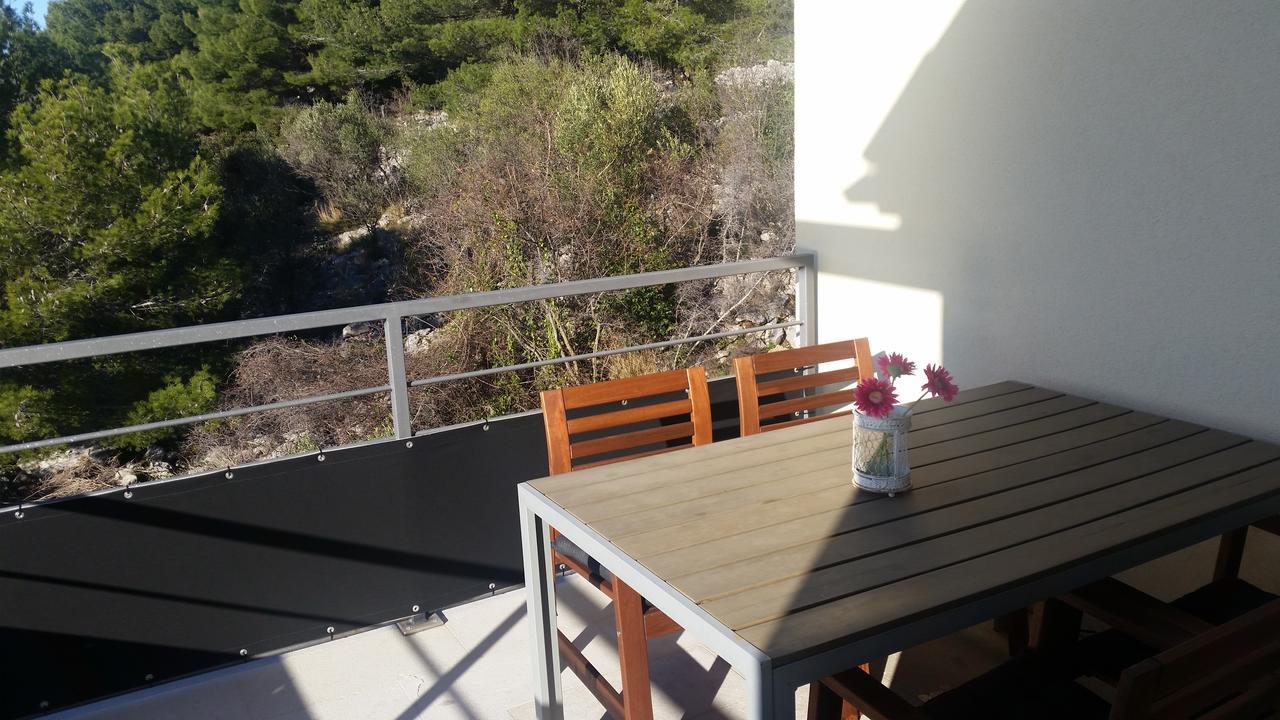 Gavza Sky View Apartment Cres Kültér fotó